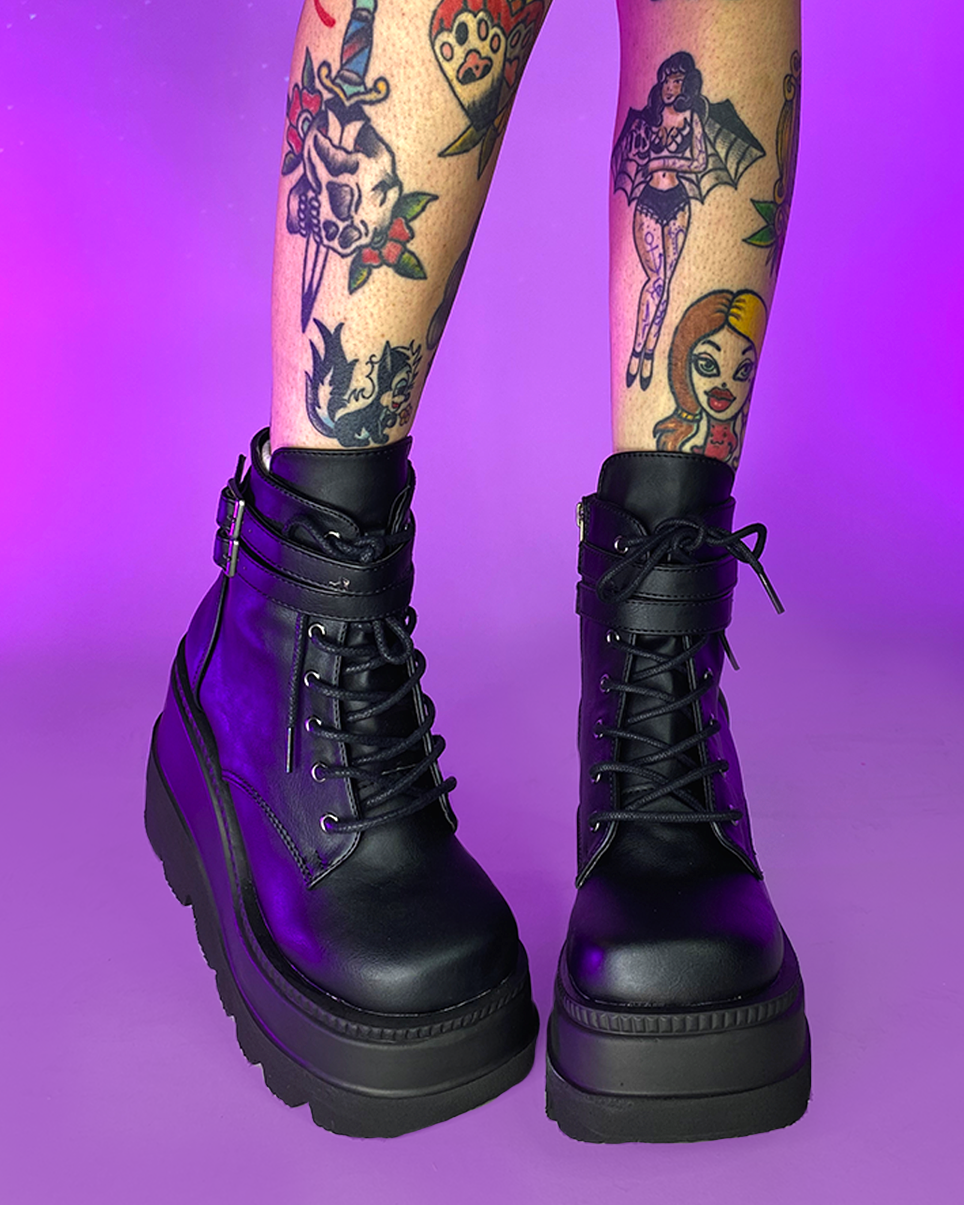 Demonia Women's Shaker 52 Ankle Boot, Black, 8