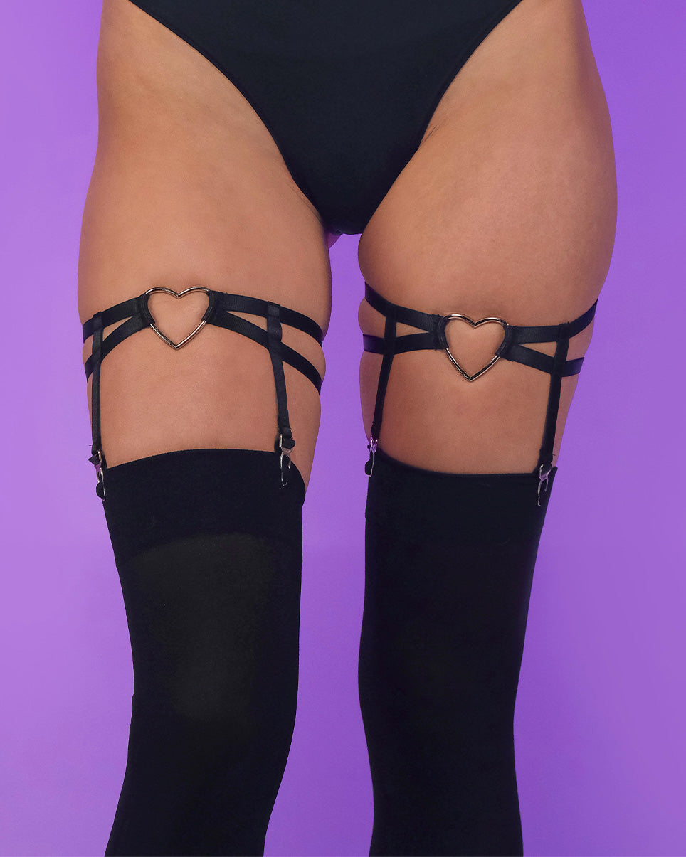 Thigh suspender shop