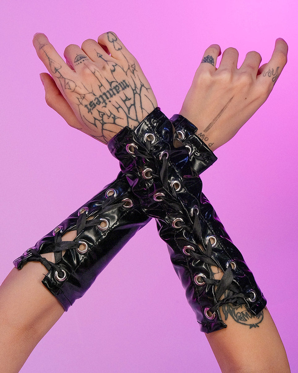 Punk Rave Women's Gothic Lace Glove