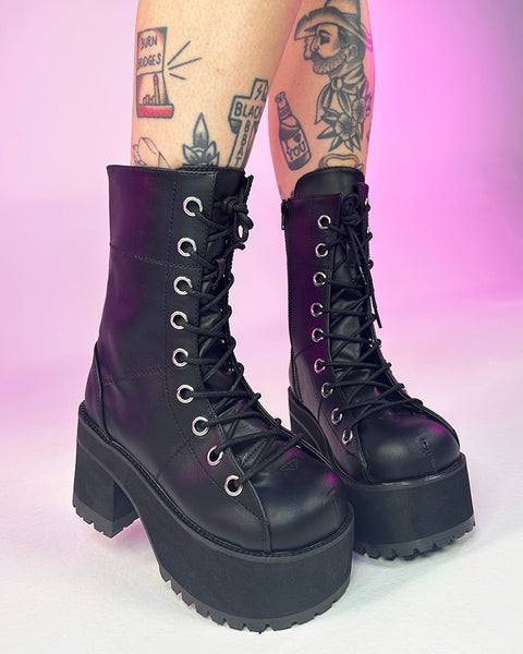 Demonia ranger boots shops