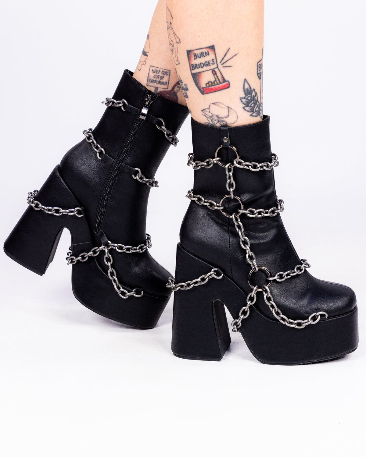 Black Neptune Women's Chain Mid-Calf Boots