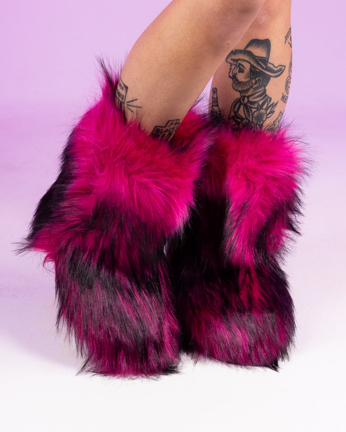 Pink/Black Boots With The Fur