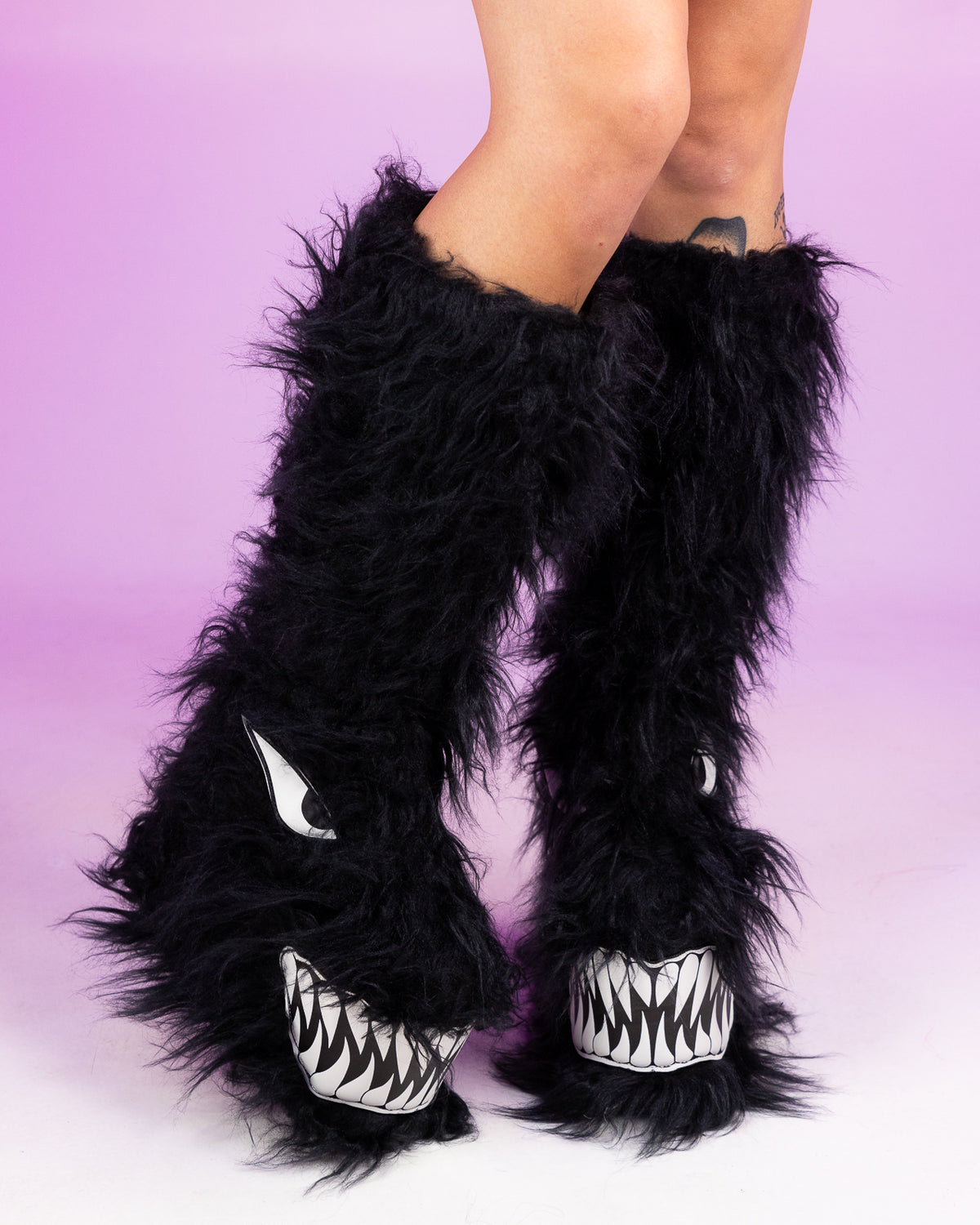 YRU Black Boogie Furry Boots