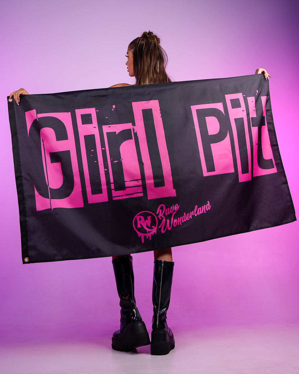 RW Girl Pit Flag