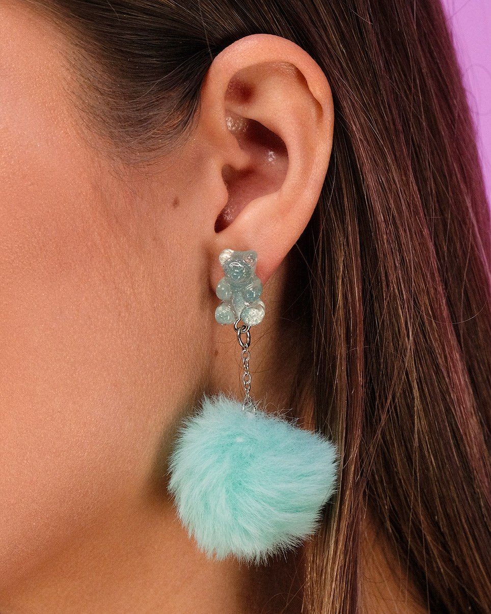 DIY Pom Pom Earrings - The Blue Door & More