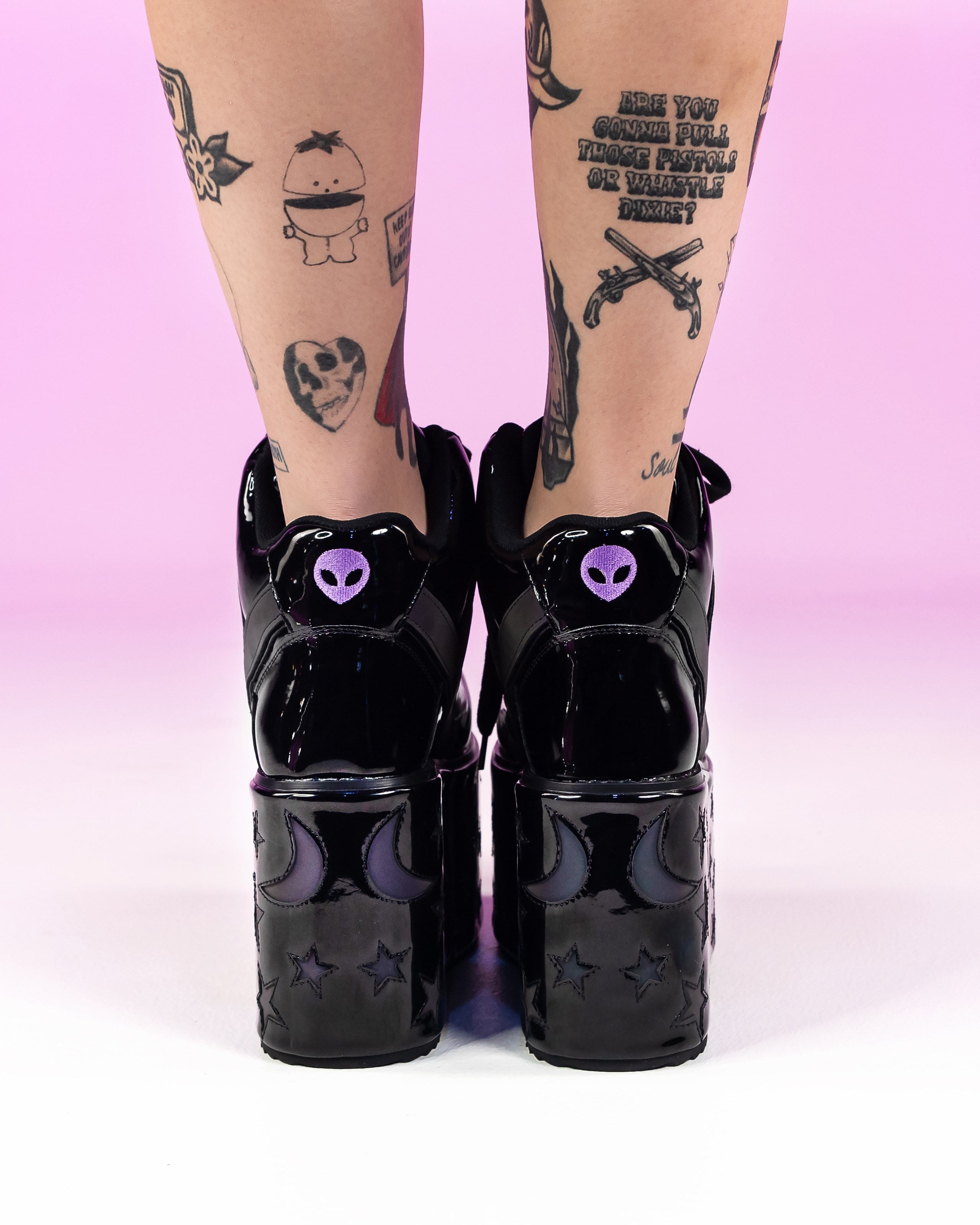 Yru on sale black platform